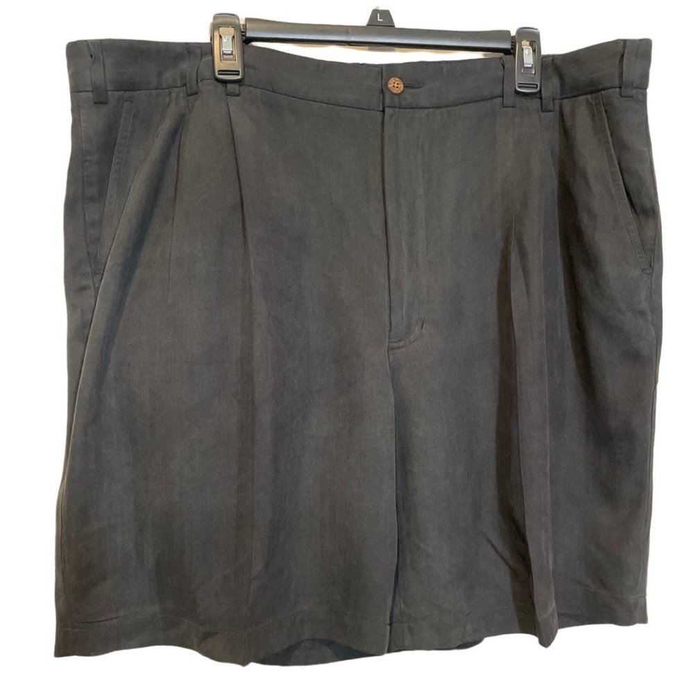 LUAU Men's Size 42 Black Pleated Front‎ 4 Pockets Silk Chino Shorts